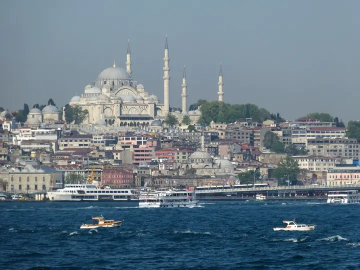 Istanbul mosque bosphorus — Travel & Tours, Lahore
