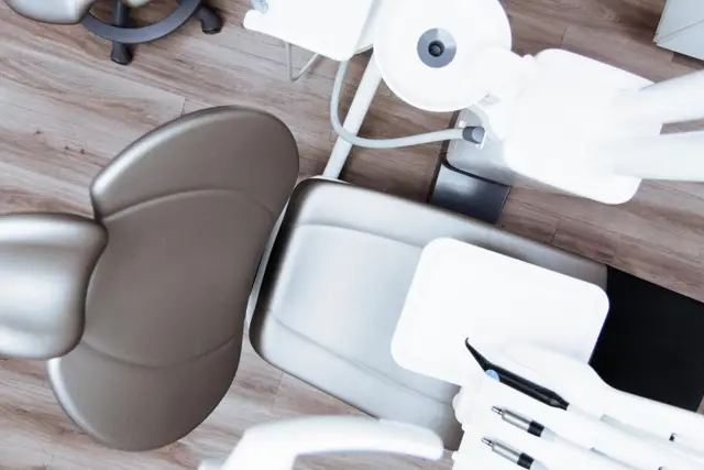 Braces for teenagers, image 3